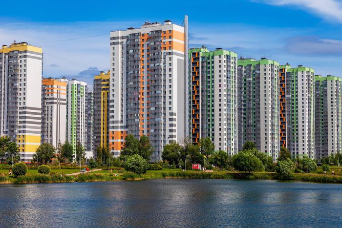 15 тысяч штрафа за захламление балкона: чего стоит опасаться россиянам