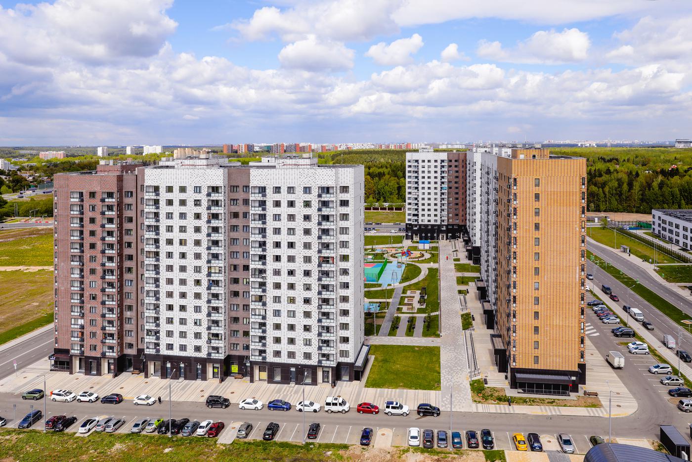 Владимир Ефимов: по программе реновации москвичи из более 1100 старых домов переселились в новые квартиры