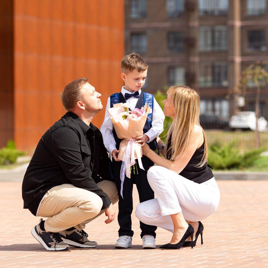 Запись детей в школы начнётся по всей стране не позднее 1 апреля. Российские школы готовятся открыть приём заявлений в первые классы. Родители смогут подать документы несколькими способами, а в новом учебном году ожидается более полутора миллионов первоклассников по всей стране