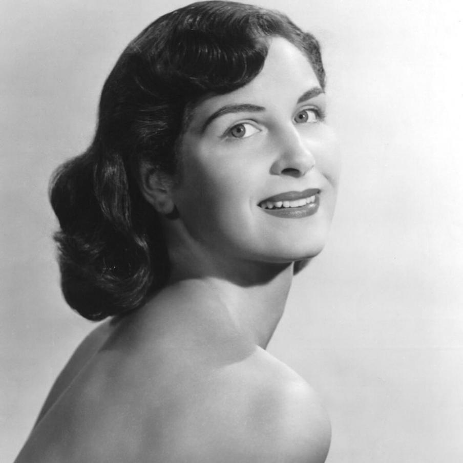 Дафни в молодости.