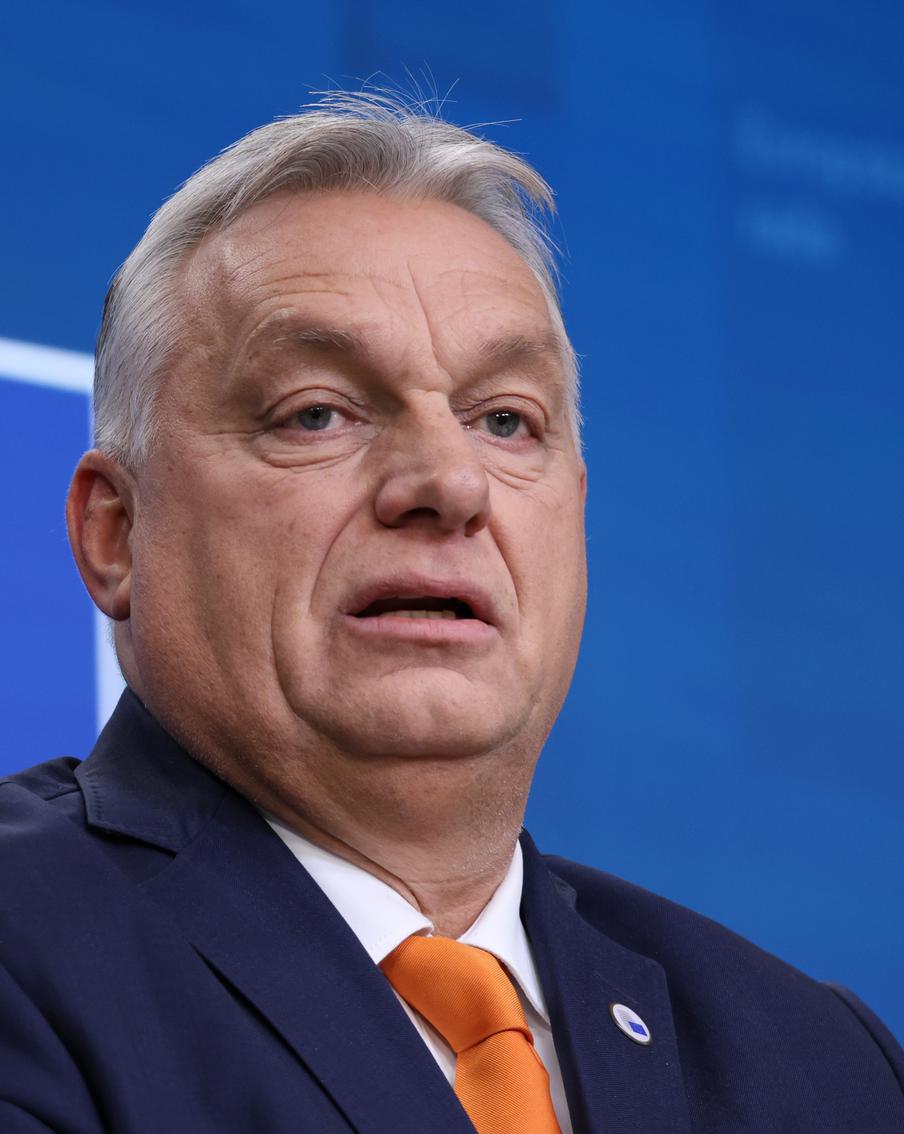 Газовая дуэль: Орбан перекрыл вентиль для Киева из-за нефтяной блокады