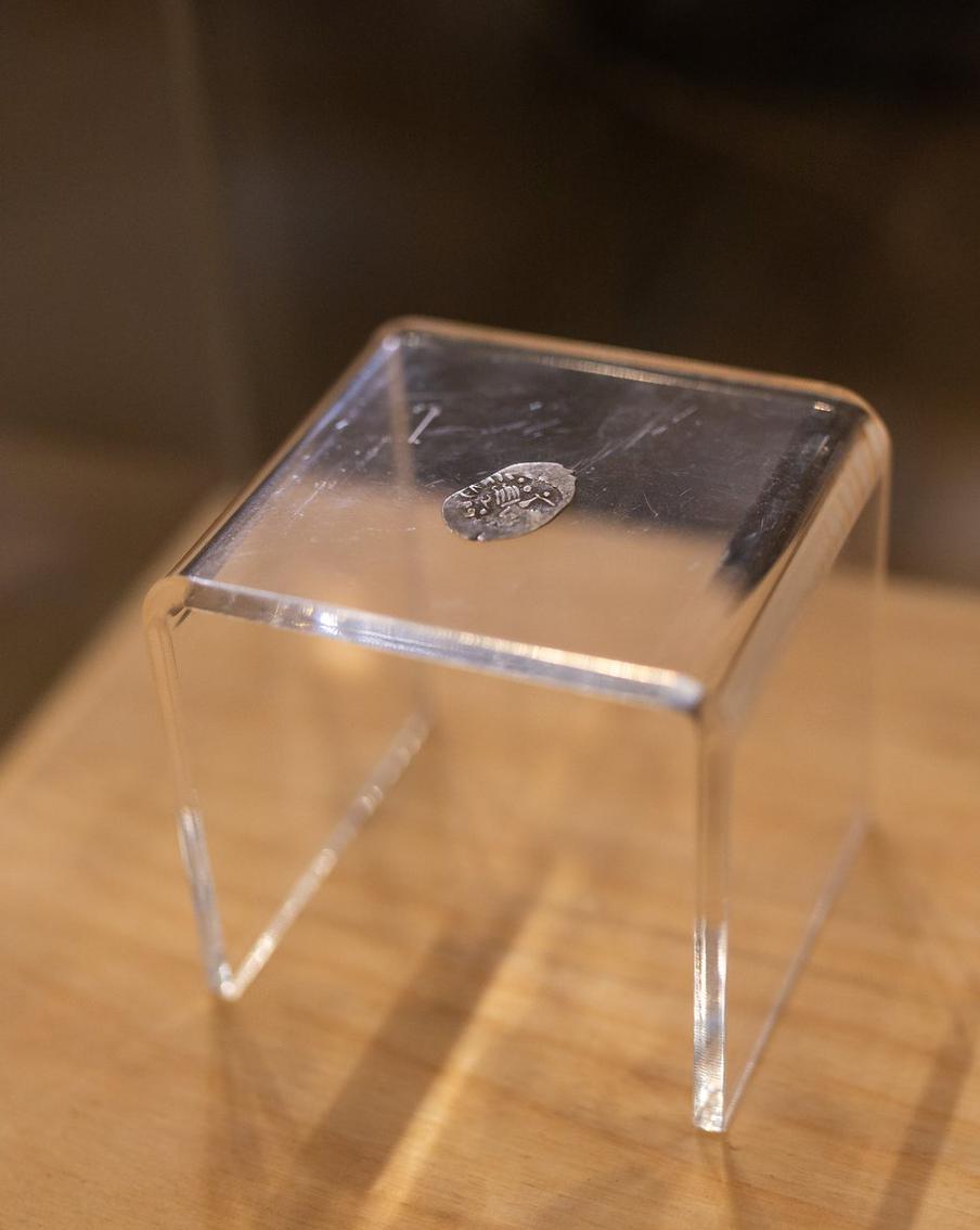 Самая древняя в кладе деньга – монета достоинством в полкопейки эпохи Василия II (1425–1462).