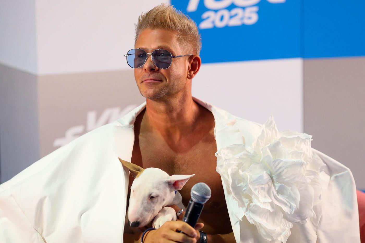 "Я оказался на скользкой тропинке": Митя Фомин выпустил автобиографию с откровениями о жизни в США