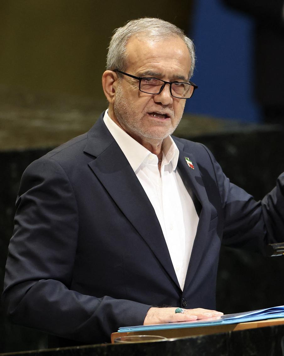 Президент Ирана поблагодарил Россию за поддержку на русском языке. Как отметил Масуд Пезешкиан, слова Владимира Путина об агрессии США и поддержка российского народа вдохновляют иранцев в этой войне