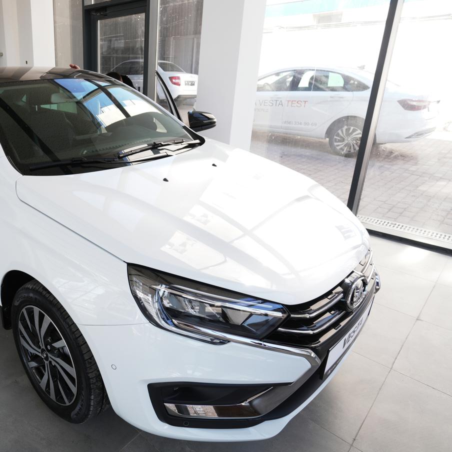 Подписку на Lada расширят на модели Largus и Granta. Глава "АвтоВАЗа" Максим Соколов анонсировал запуск сервиса для популярных моделей вслед за Vesta. Программа будет доступна не только частным лицам, но и водителям такси