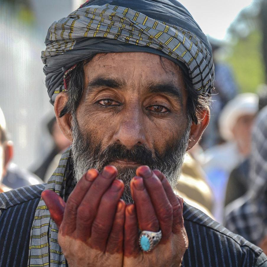 Для работы в России могут направить жителей Афганистана. Кабул обсуждает с Москвой возможность отправки трудовых мигрантов, которых займут нишу в сельском хозяйстве. Однако договорённости пока не достигнуты