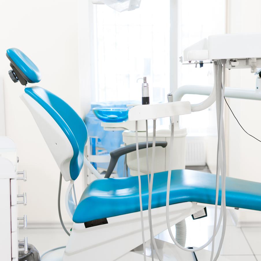 Российская туристка умерла из-за вырванного в Таиланде зуба. После стоматологической операции девушка впала в кому. Её лечили в госпитале Чонбури, а затем доставили в одну из московских больниц