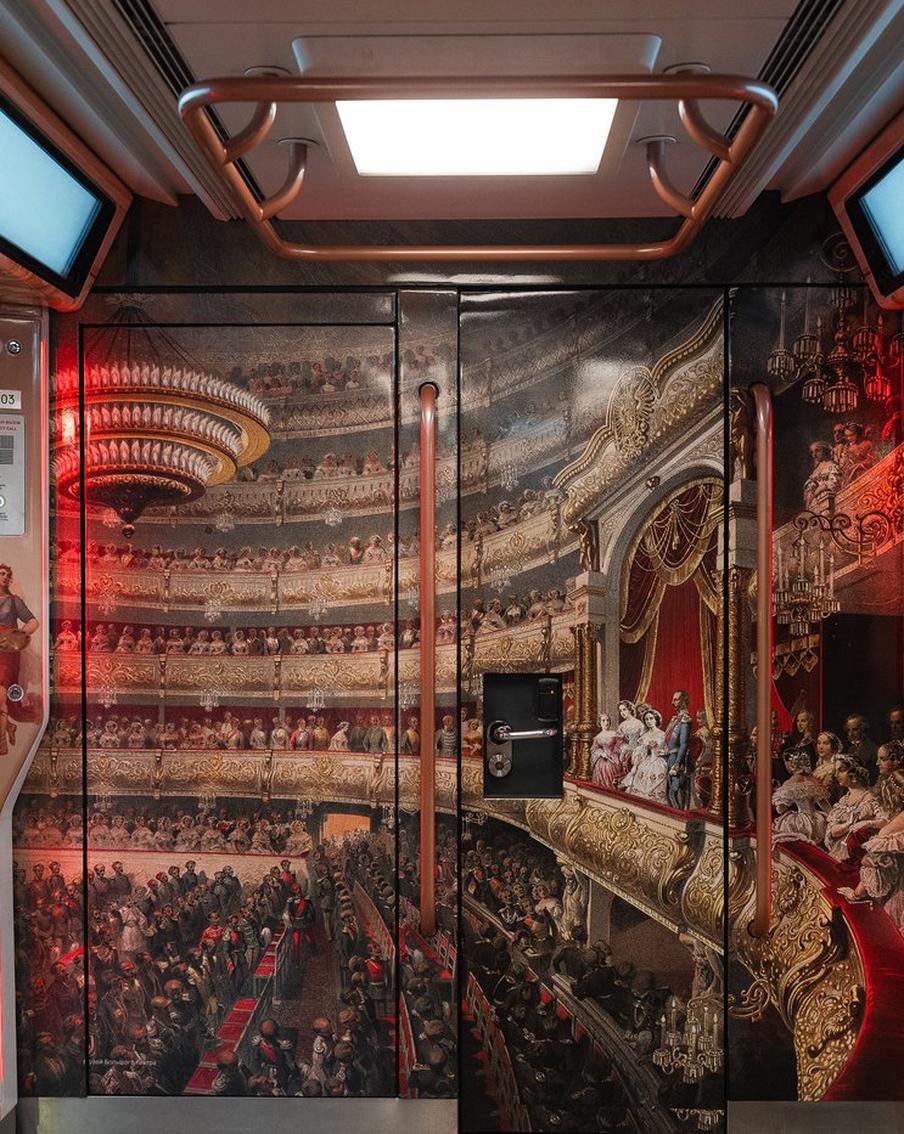 Закулисную жизнь Большого театра теперь можно увидеть в специальном поезде метро
