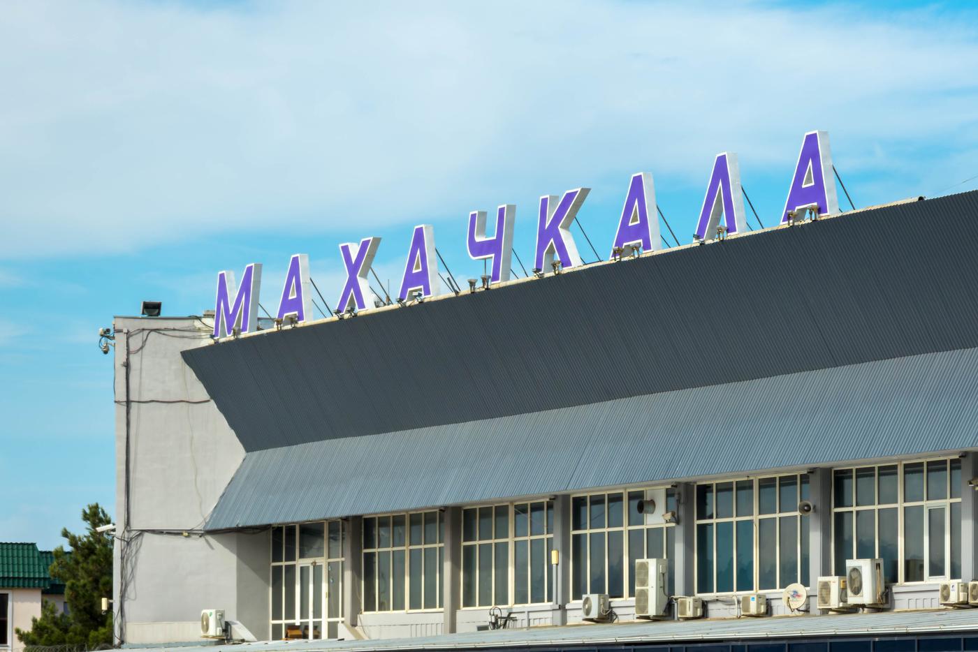 В Махачкале ликвидируют последствия подтопления нескольких улиц из-за дождя