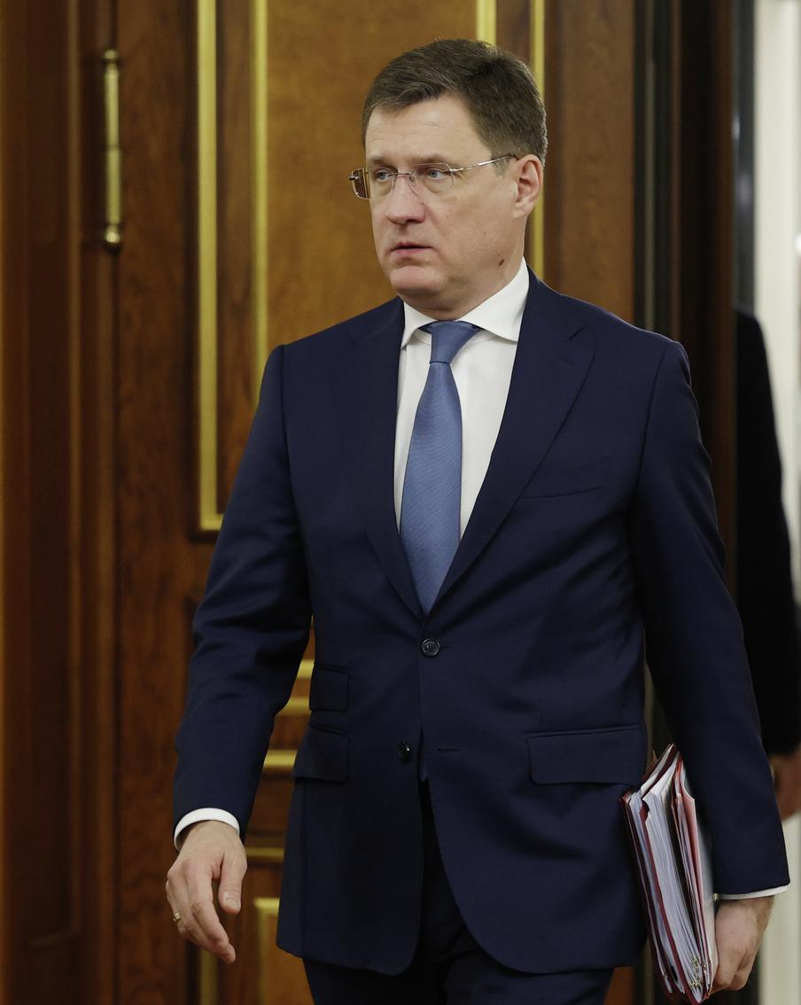 В России могут запретить экспорт бензина в другие страны с 1 апреля. Начиная с 1 апреля из России могут полностью запретить экспорт бензина. Это связано с процессом стабилизации цен на топливо на внутреннем рынке и обеспечением потребностей потребителей