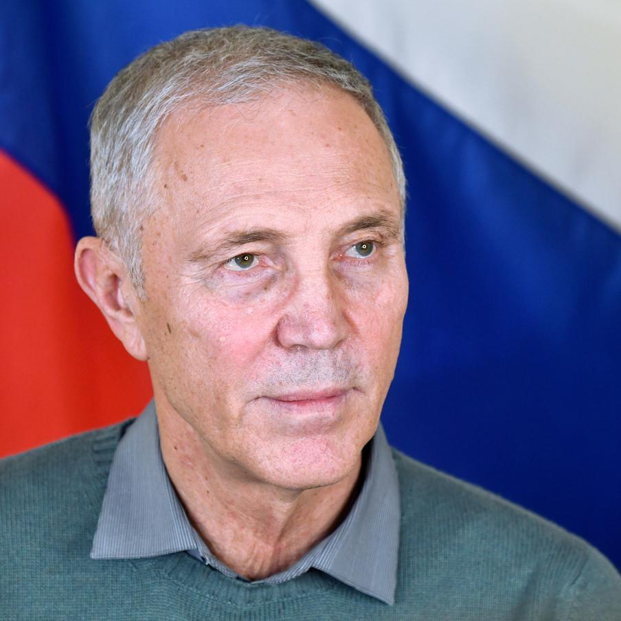 Украинские власти превращают подконтрольный ВСУ Херсон в военную базу. Находящийся под контролем украинских военных Херсон в данный момент превращается Киевом в очередной город-укрепление, который будет служить военной базой для ВСУ