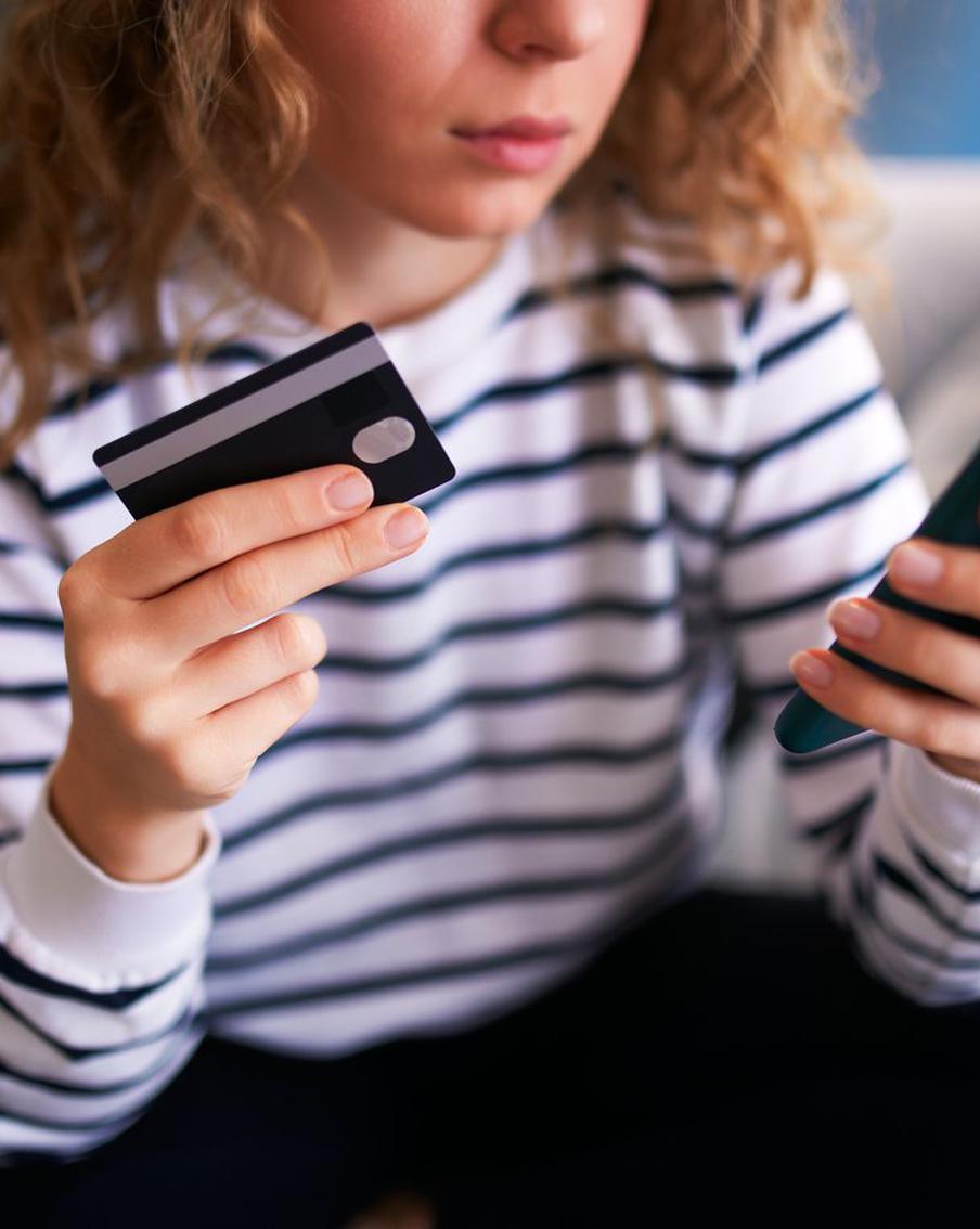 Мошенники внедряют вирусное ПО под видом приложений для оплаты ЖКХ. Министерство внутренних дел Российской Федерации предупреждает о растущем количестве вредоносных программ, которые могут маскироваться под легальное программное обеспечение