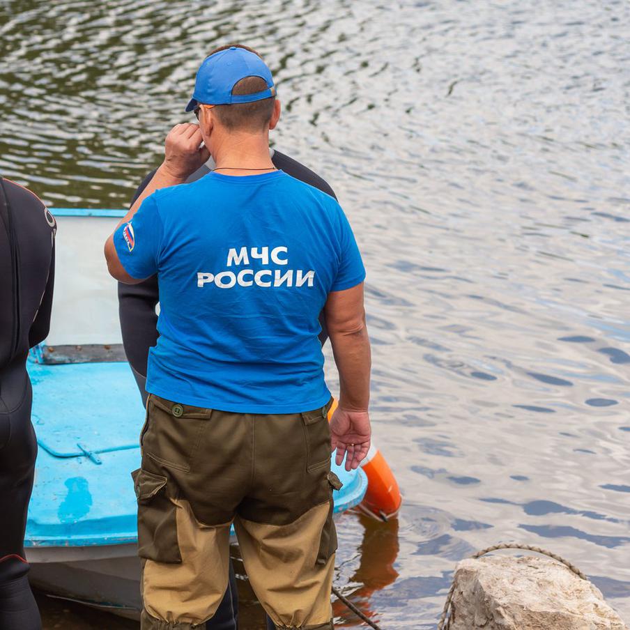 Из подтопленных районов Дагестана эвакуировали более 3,3 тыс. человек. В результате обильных осадков в Дагестане были затоплены жилые районы. По данным пресс-службы Министерства чрезвычайных ситуаций Российской Федерации, из подтопленных зон было эвакуировано 3338 человек, среди которых 1033 ребёнка