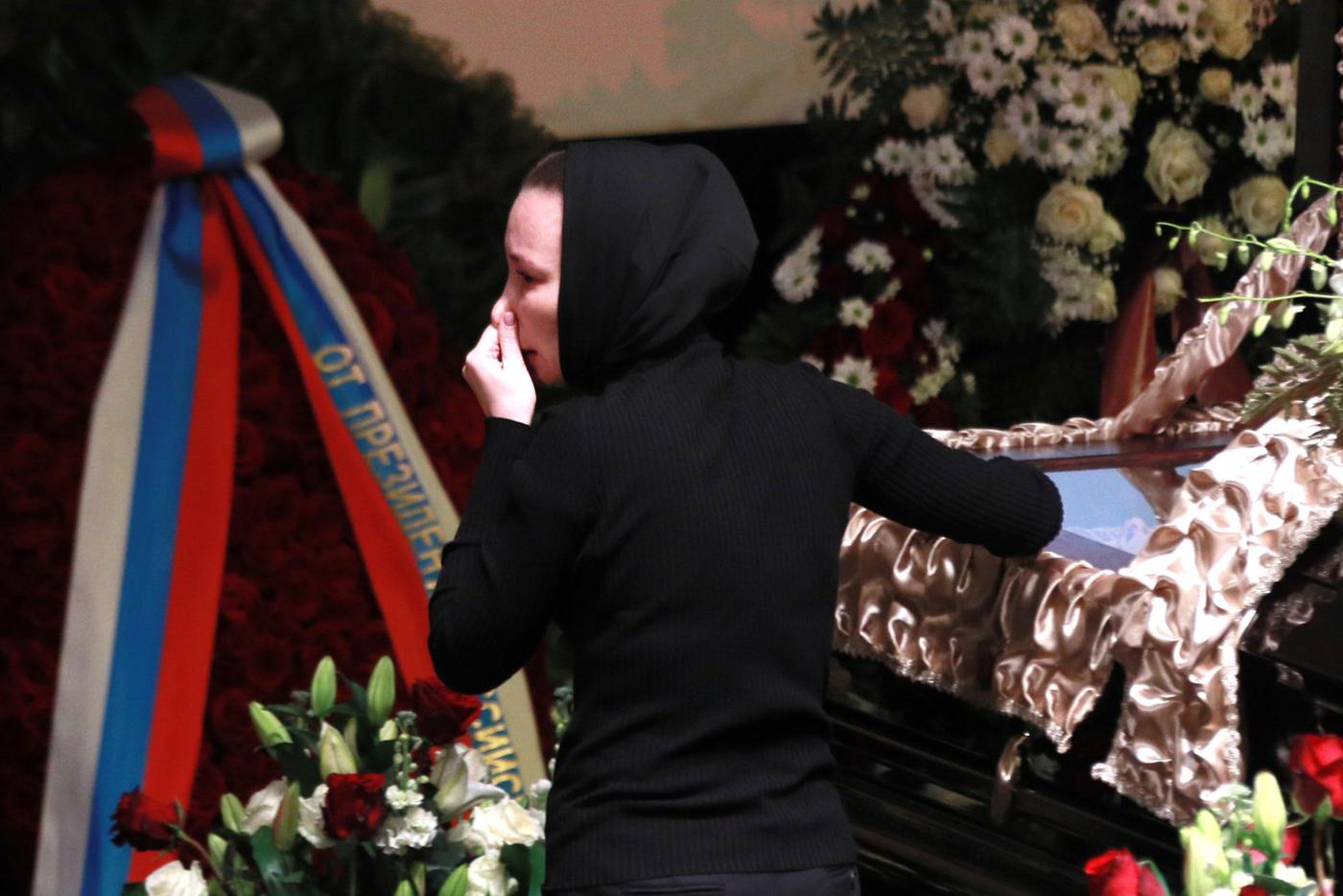 Вдова Бориса Грачевского актриса Екатерина Белоцерковская на церемонии прощания.