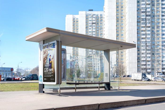 Более 200 остановочных павильонов установили в этом году в Москве