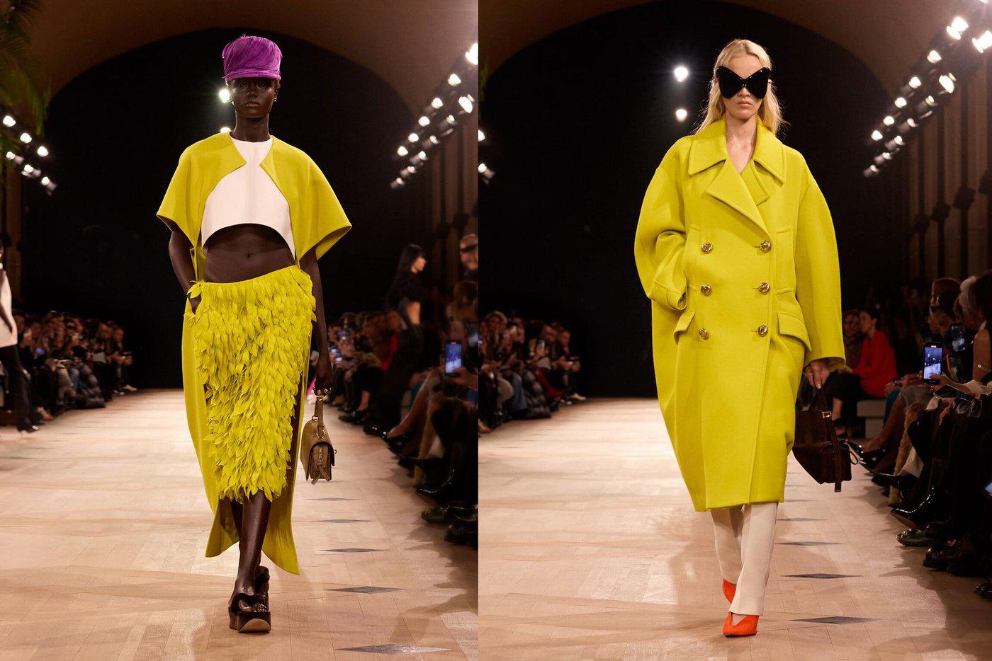 Модели на показе Balenciaga.