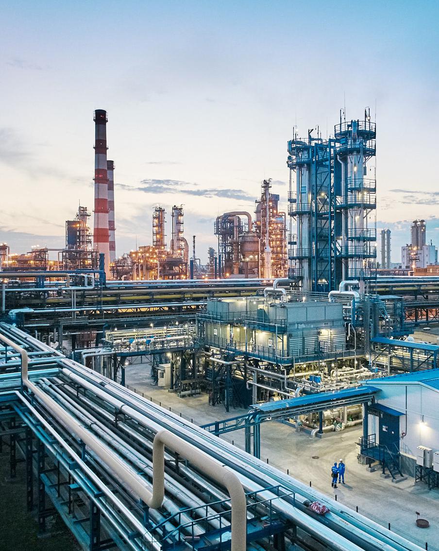 Московский НПЗ 88 лет помогает городу развиваться