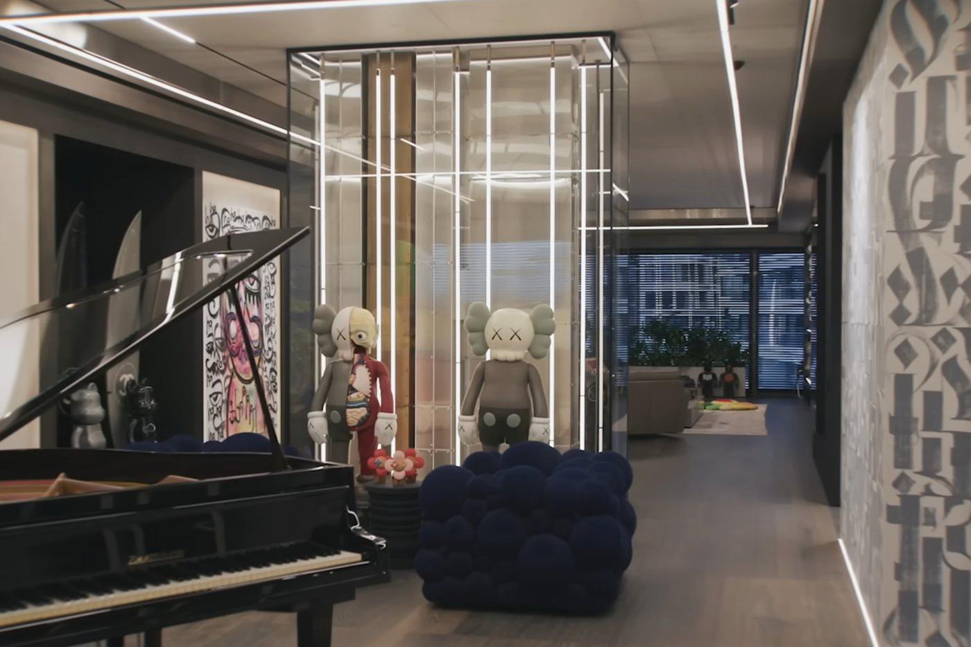 В апартаментах освещение продумано до мельчайших деталей.