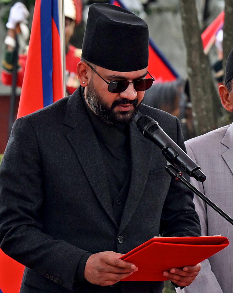 Не хуже Клинтона и Берлускони: премьер Непала сочинил рэп к инаугурации