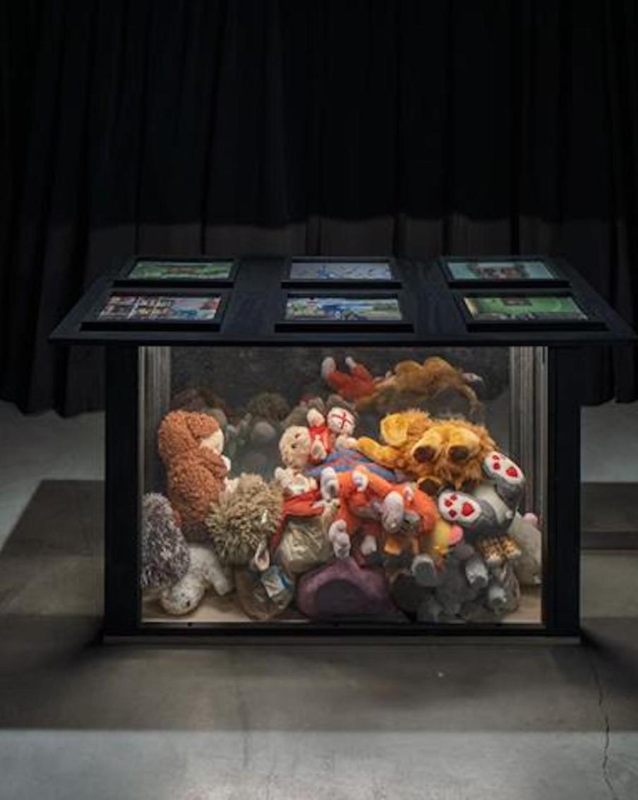 Афиша на 1 апреля: рассматриваем портреты дальневосточных жителей и говорим о вечном