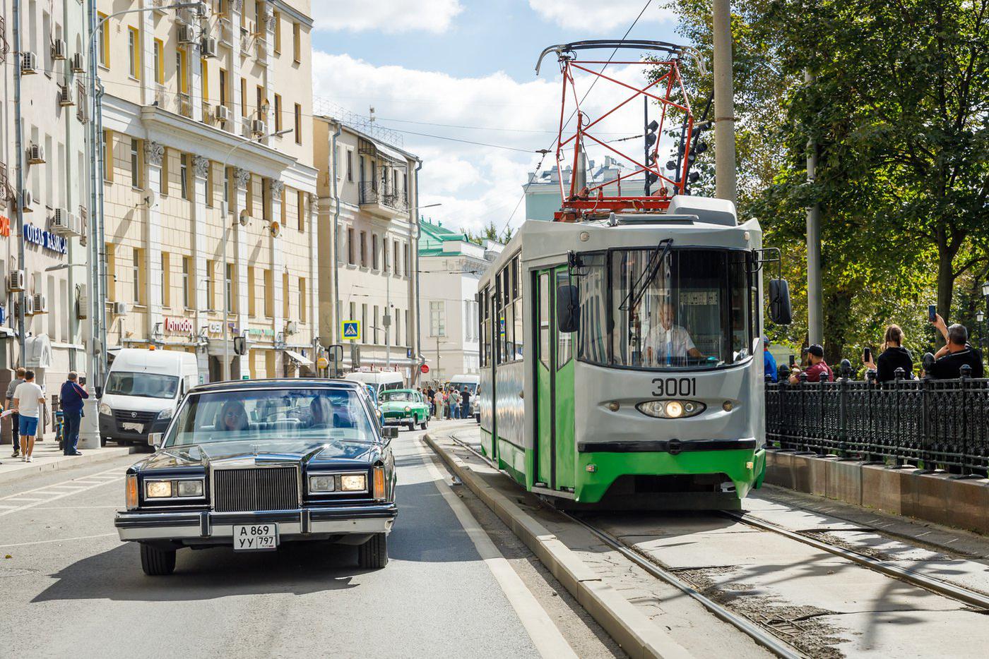 В этом году парад трамваев пройдет по новому маршруту — от Курского вокзала до улицы Сергия Радонежского, где развернется масштабная экспозиция под открытым небом.