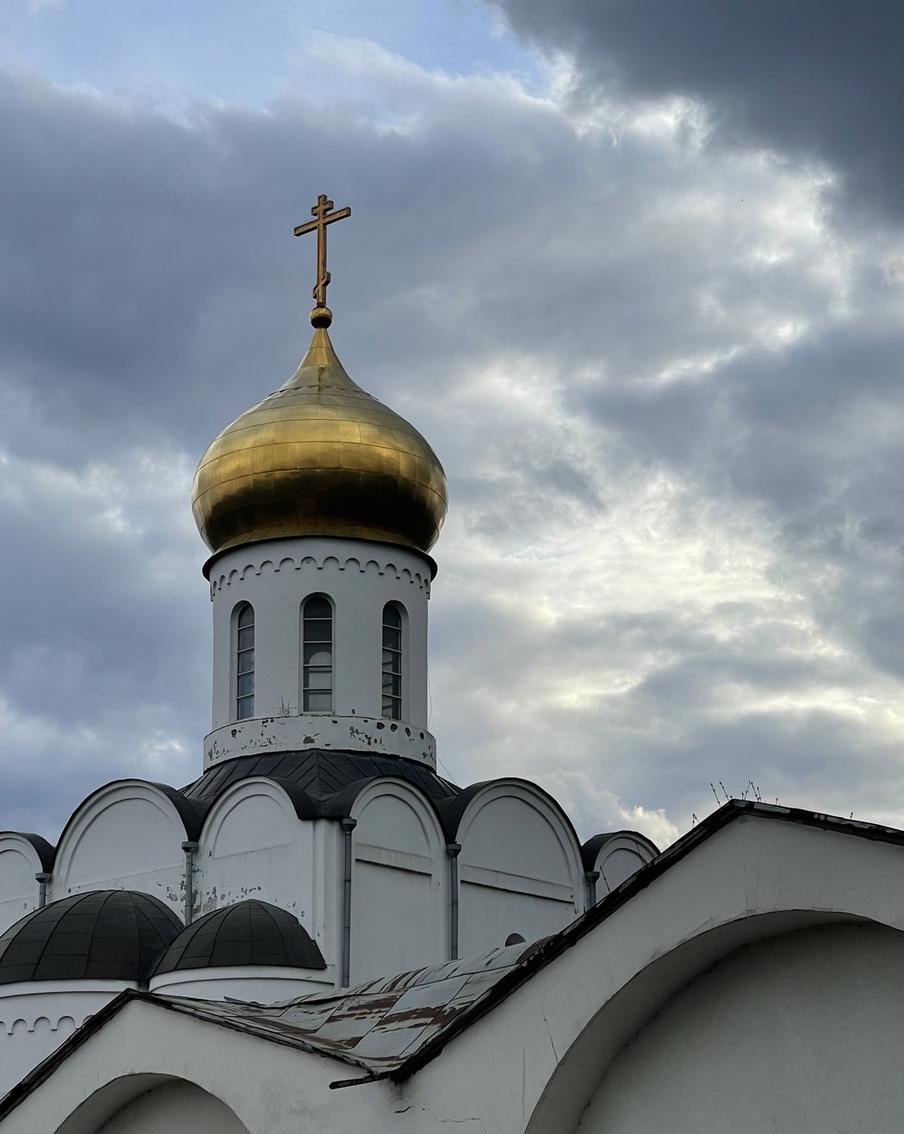 Синоптик рассказала москвичам о погоде в Вербное воскресенье 5 апреля. Вход Господень в Иерусалим столица встретит при облачной погоде с прояснениями. Осадки будут небольшими, а температура останется комфортной для начала апреля