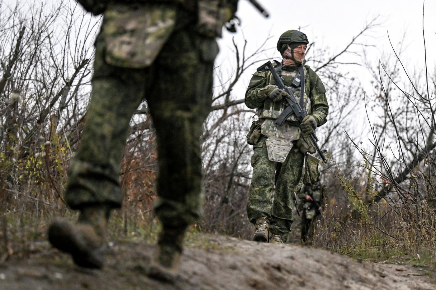 Изменится ли позиция России по переговорам после установления контроля над ЛНР