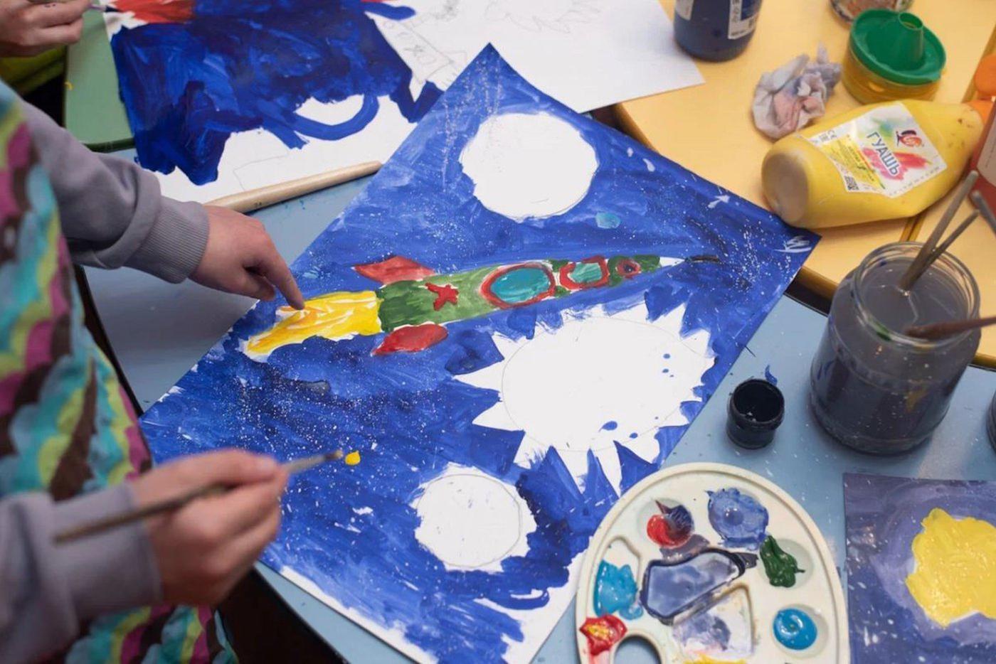 Афиша на 2 апреля: смотрим на космические просторы и слушаем стихи Пастернака