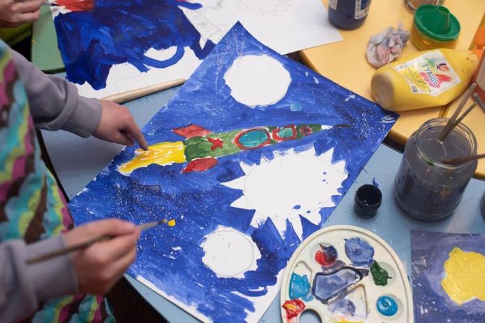 Афиша на 2 апреля: смотрим на космические просторы и слушаем стихи Пастернака