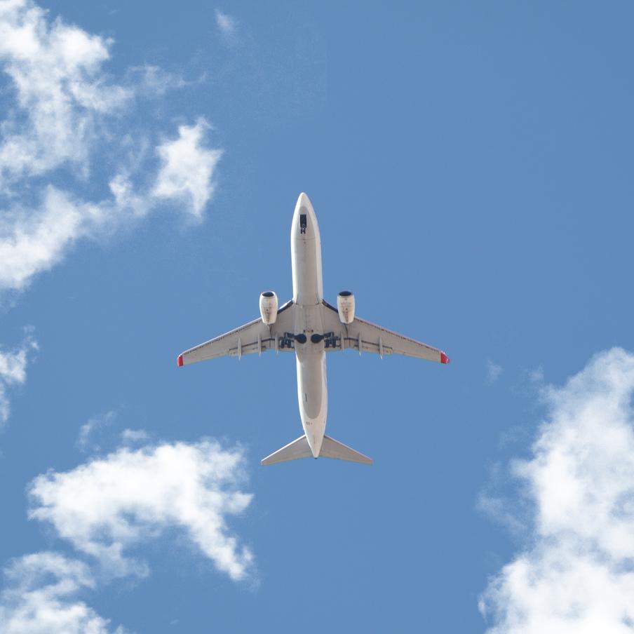 Турция, Египет и Вьетнам стали главными направлениями для майских праздников. Россияне начали активно бронировать зарубежные поездки на предстоящие выходные. Половина всех проданных туров приходится на турецкие курорты, следом идут Египет и Вьетнам