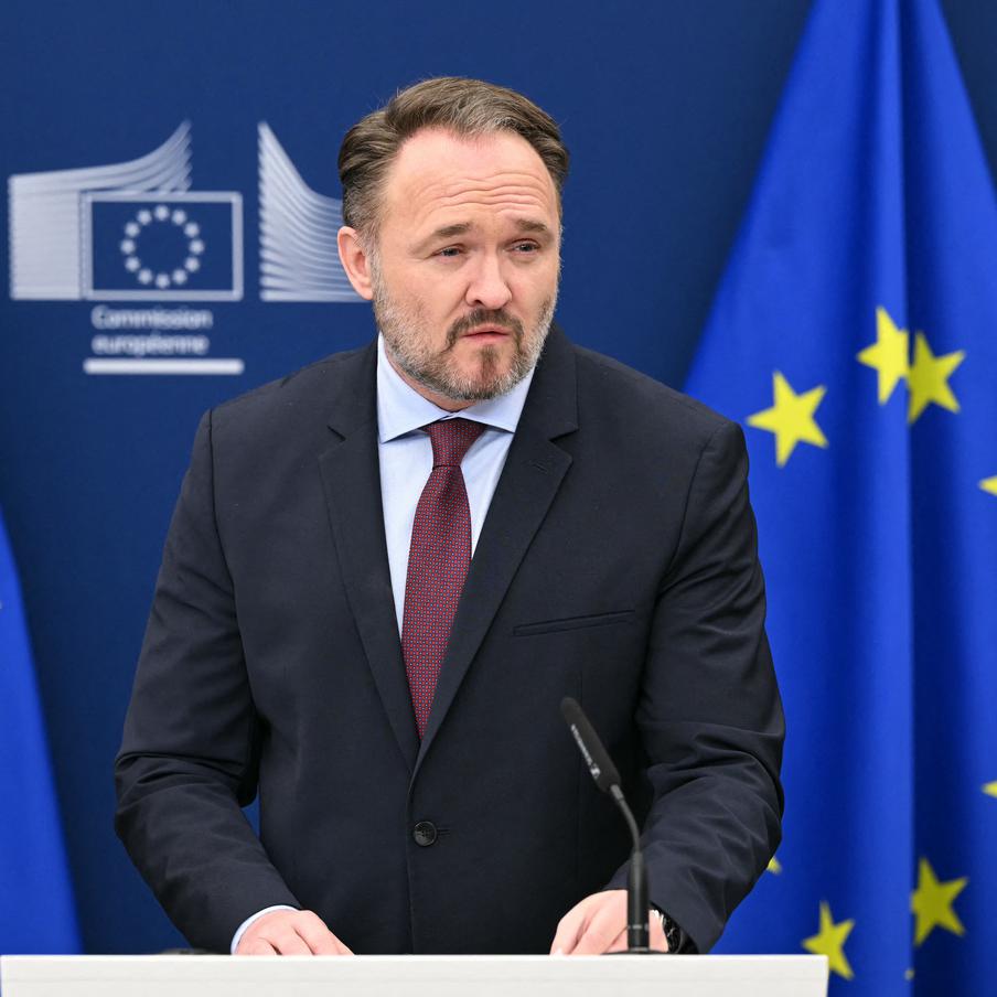 Еврокомиссар по энергетике: ЕС нужно готовиться к долгосрочному кризису. При этом Дан Йоргенсен подтвердил, что Евсросоюз не собирается ничего менять в планах по прекращению импорта газа из России в текущем году