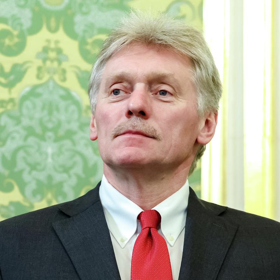 Песков опроверг наличие дедлайнов для Украины по выводу войск из Донбасса. Пресс-секретарь президента России заявил, что Москва не устанавливала Киеву временных ограничений на отвод вооружённых сил. Однако он подчеркнул, что сделать это необходимо как можно скорее