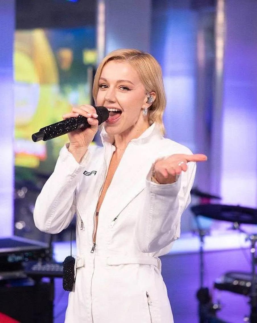 Юлианна Караулова, Денис Клявер и другие артисты поделились своими мечтами