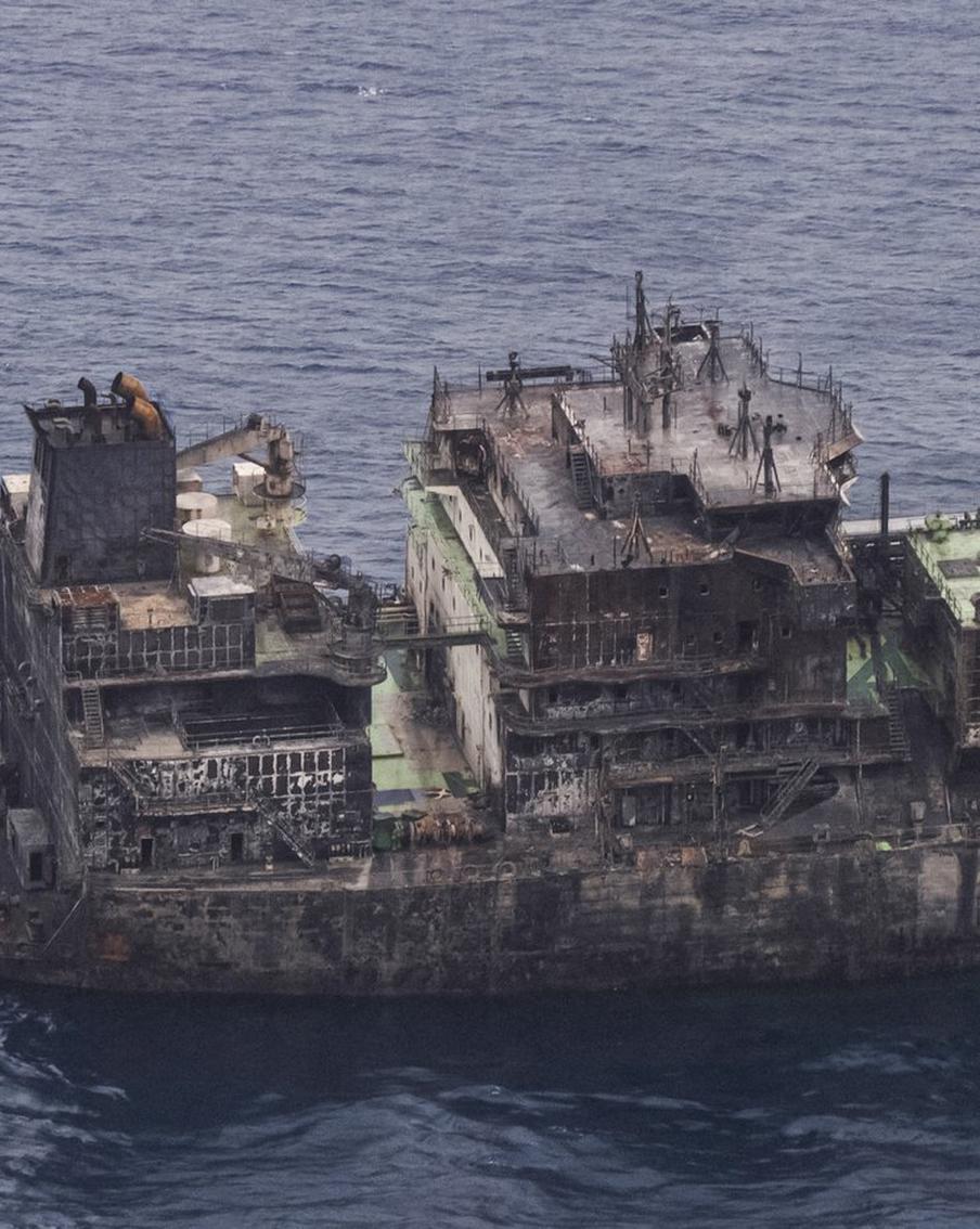 Украину обвинили в атаке на российский танкер-газовоз в Средиземном море. Украинские военные могут быть причастны к мартовской атаке на принадлежащий России танкер-газовоз "Арктик Метагаз" в Средиземном море. Это стало возможно из-за появления у Украины возможности разместить своих военных в Ливии