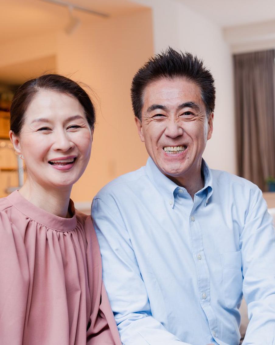 Bloomberg: богатые китайцы уезжают в столицу Зимбабве. Как сообщает Bloomberg, в столице Зимбабве, Хараре, наблюдается стремительный рост интереса богатых китайцев к приобретению недвижимости премиум-класса. Этот процесс превращает город в новый центр притяжения для китайского капитала