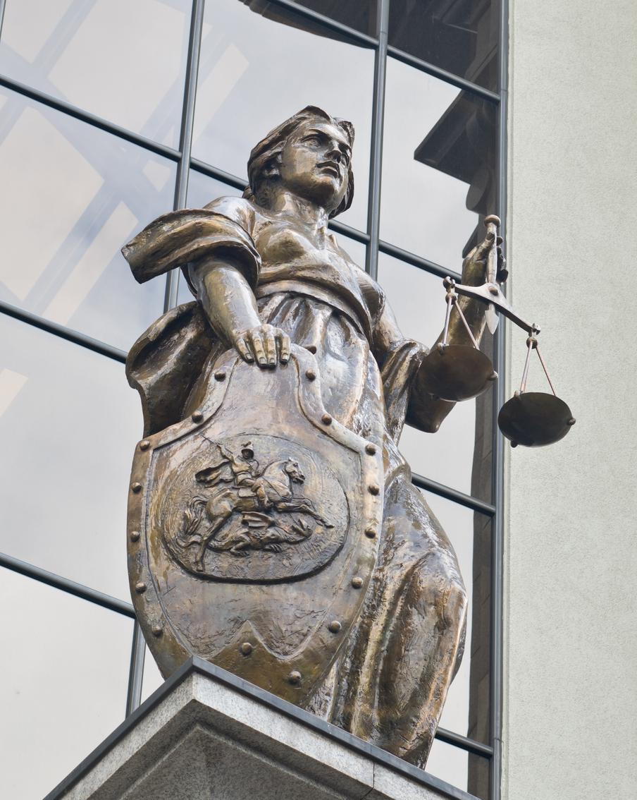 Россиянке грозит до 15 лет тюрьмы за донат внутренней валютой Telegram. Шестидесятилетняя жительница Подмосковья была отправлена под стражу до конца мая за донат экстремистской организации внутренней валютой мессенджера. Отмечается, что в случае признания вины ей грозит 15 лет лишения свободы