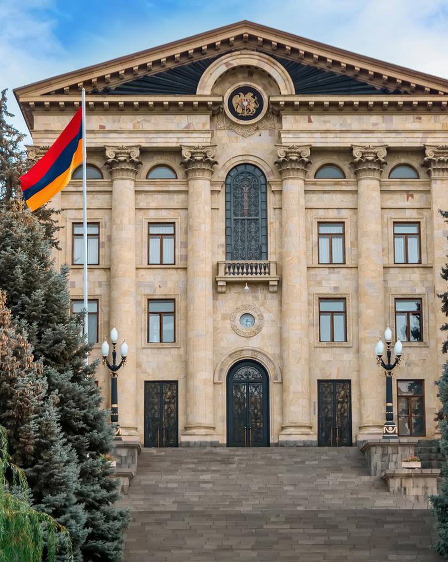 В Армении рассказали планируется ли выход страны из состава ОДКБ и ЕАЭС