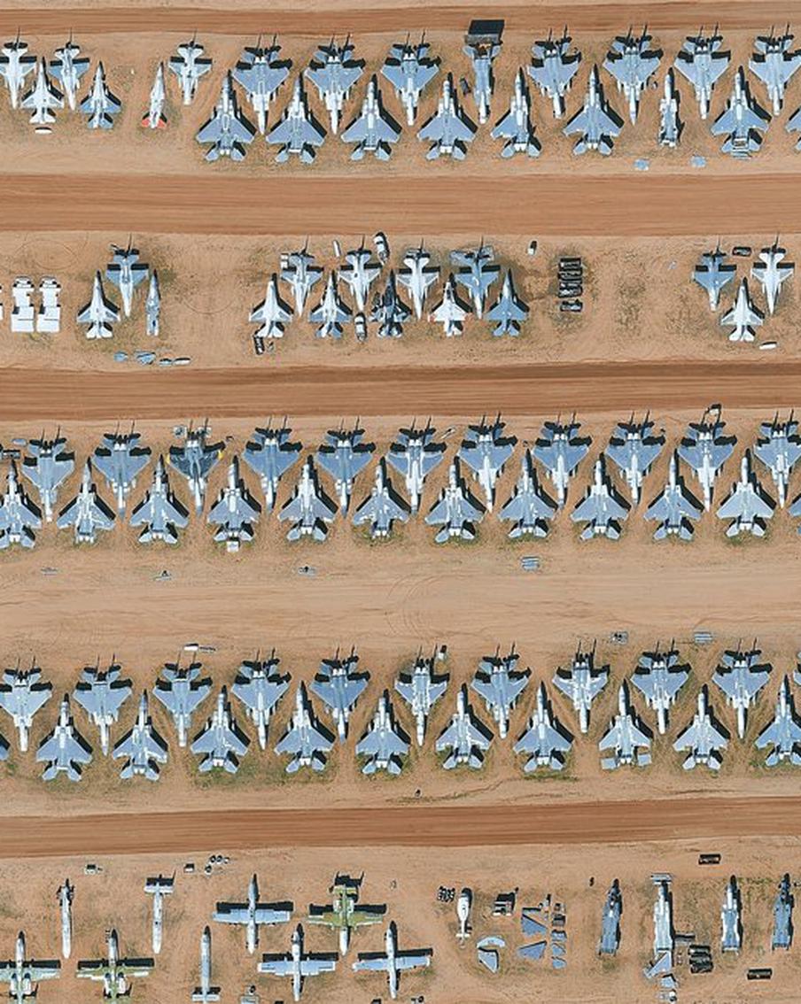 Компании из Китая начали продавать дополненные ИИ разведданные об армии США. Китайские компании стали активнее продавать имеющиеся у них разведывательные данные об американских военных. При этом часть информации об американской армии дополняется при помощи искусственного интеллекта