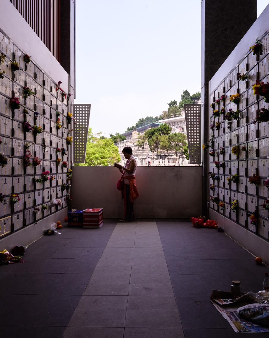 "Мой сосед – неживой!": в Китае квартиры массово скупают ради усопших