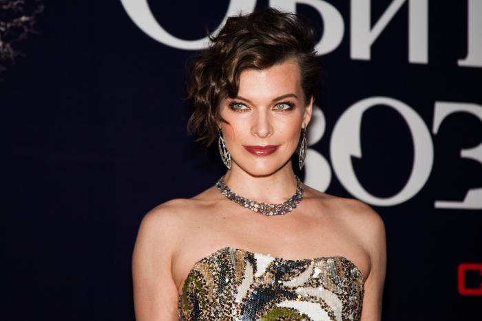 Как актриса Милла Йовович стала программистом и пропиарила движение вайбкодеров