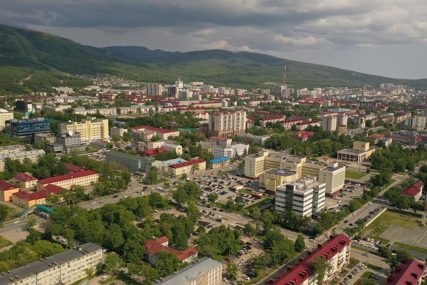 Жители Южно-Сахалинска временно останутся без света из-за работ на ЛЭП