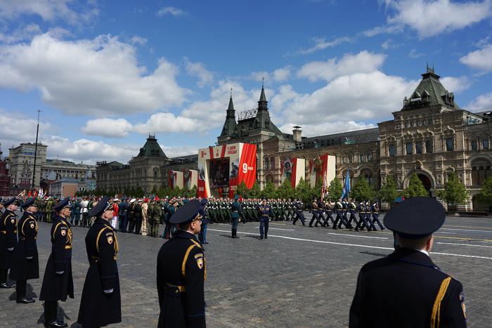 Украинские военные могут попытаться сорвать традиционный парад Победы в Москве