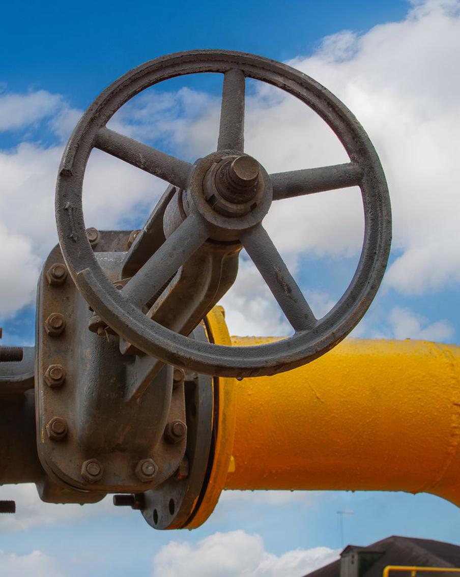 Российские компании ищут покупателей сжиженного природного газа в Южной Азии из-за мирового кризиса топлива