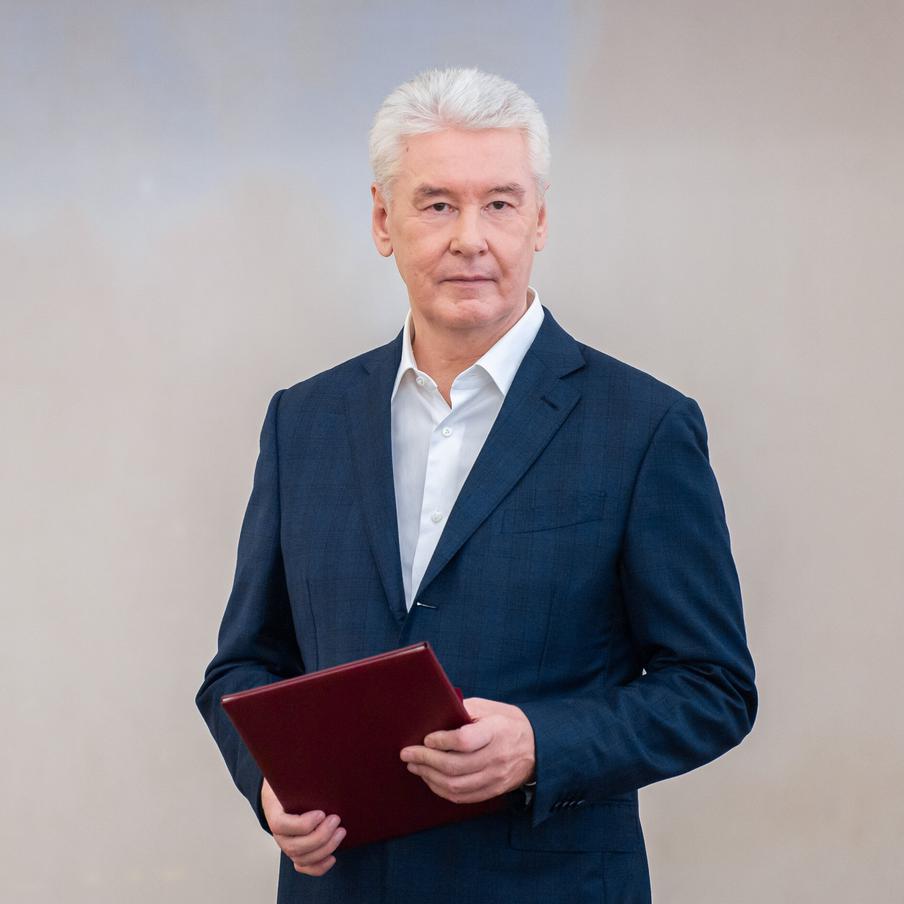 Около 750 школ планируется обновить в Москве к 2033 году. Столичный мэр рассказал о том, что через семь лет в городе планируют модернизировать около 750 учебных заведений