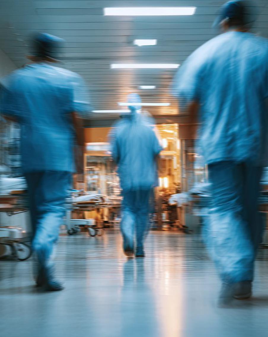 32 ребёнка оказались в больнице в Муроме из-за вспышки кишечной инфекции. Всего в округе зарегистрировано 375 заболевших. Роспотребнадзор инициировал эпидемиологическое расследование. Региональные власти и контролирующие органы рекомендуют населению использовать только кипячёную или бутилированную воду