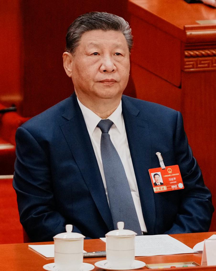 Си Цзиньпин провёл историческую встречу с главой оппозиции Тайваня. На ней китайский лидер заявил о неизбежности объединения с островом, ведь это исторически предрешено. Также он снова заявил, что Пекин не приемлет тайваньские идеи независимости, являющиеся главным источником напряжённости в регионе