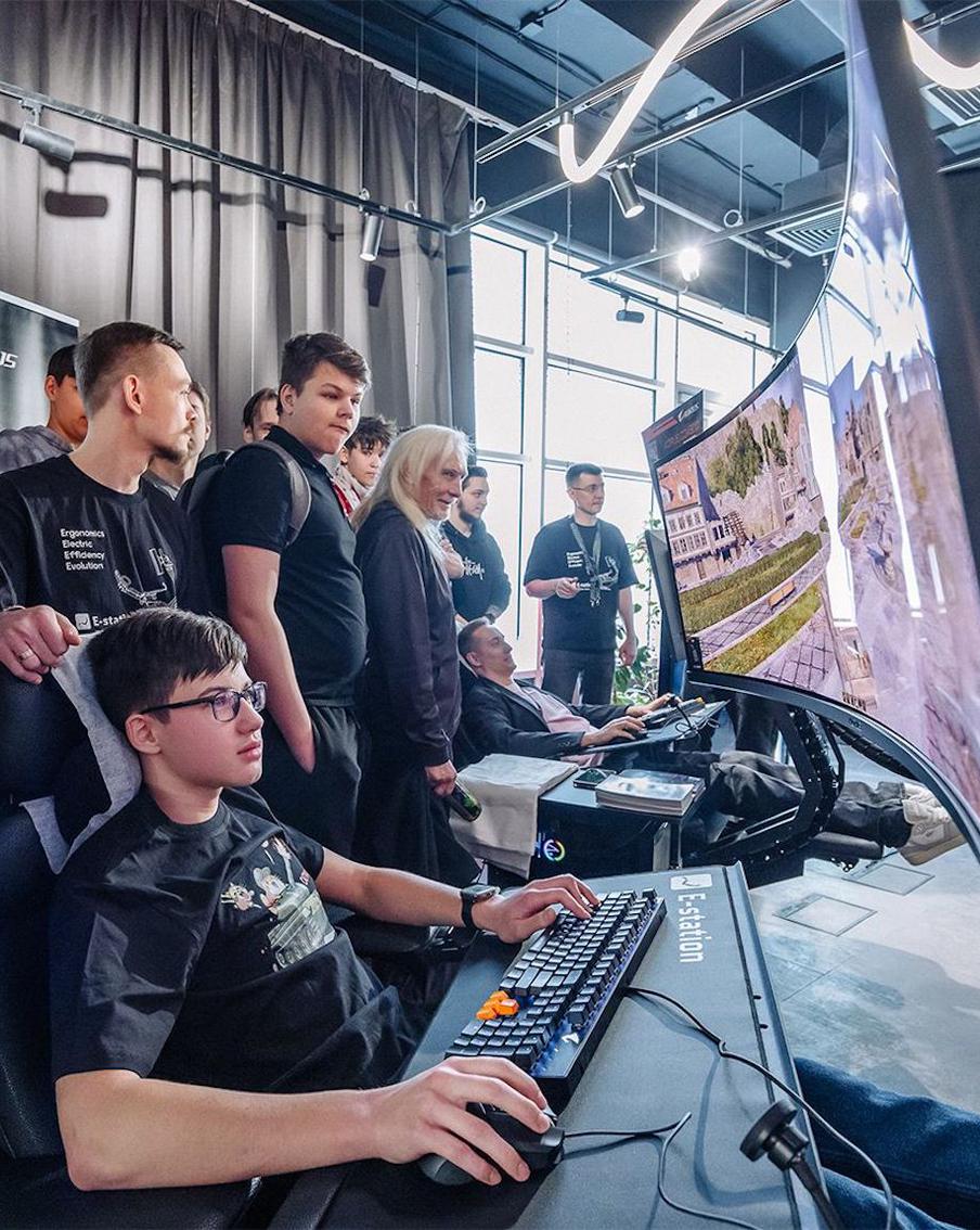 Гости "Киберсубботы" смогут узнать о создании игр и сыграть с профессионалами