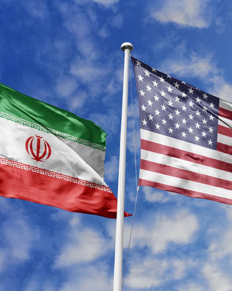 Спикер парламента Ирана предостерёг США от обмана на переговорах. Председатель парламента Ирана Мохаммад Багер Галибаф, возглавляющий делегацию на переговорах, предупредил, что в случае невыполнения Вашингтоном своих обязательств на предстоящей встрече в Исламабаде Тегеран примет соответствующие меры