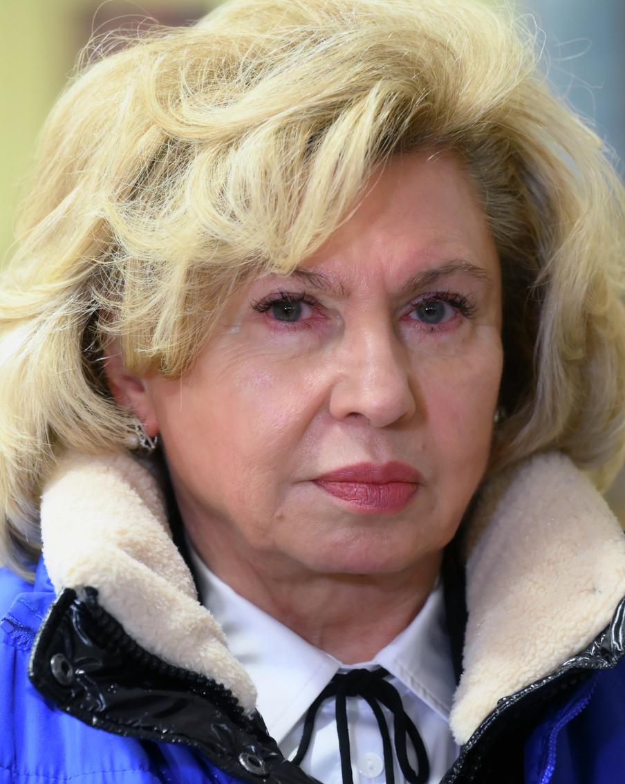 Власти рассказали, когда вернутся последние заложники ВСУ из Курской области. Последние оставшиеся на Украине мирные жители из Курской области вернутся домой уже 11 апреля. Отмечается, что эта группа гражданских лиц будет последней из тех, кого ВСУ силой вывезли из страны