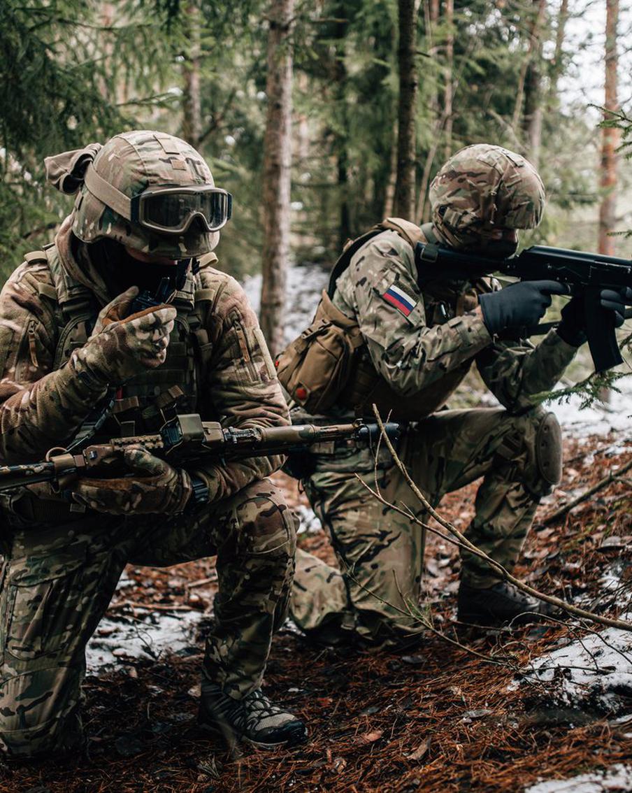 На Украине назвали недолгосрочным действующее пасхальное перемирие с Россией. Украинские власти предполагают, что завершающееся 12 апреля пасхальное перемирие не будет продлено Россией. В качестве доказательства этого в Киеве приводят пример прошлогоднего прекращения огня на Пасху